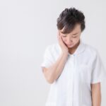 新人看護師が辞めるか悩む